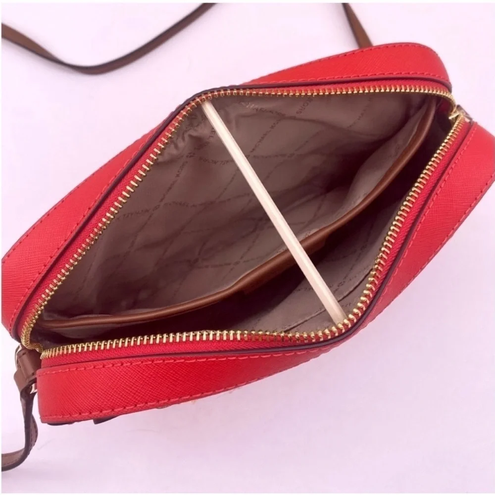 Michael Kors Jet Set Travel East West Zip Chain Crossbody